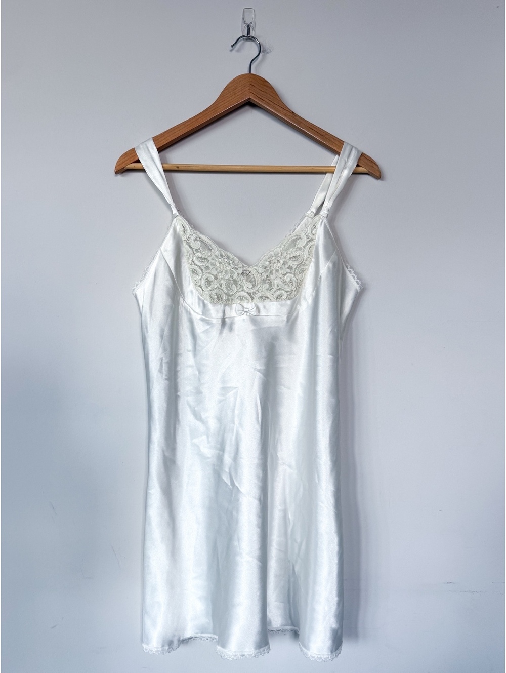 VTG Ivory Satin Mini Slip Dress Jones New York Bridal Lace Bow Romantic
